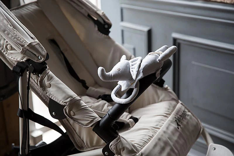 Multifunctional stuffed toy BFF 3 Eren phant大象小毯子附搖鈴多功能玩偶