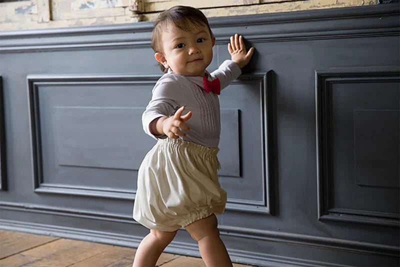 bloomers 7 iris white白色燈籠褲男女寶適用0~3歲