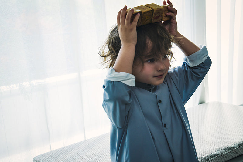 kardia 1 sage防污圍裙式洋裝適合用餐繪畫手工