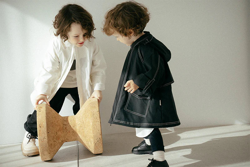 swing 4 black可愛輕便兒童外套防水/防潮/防紫外線