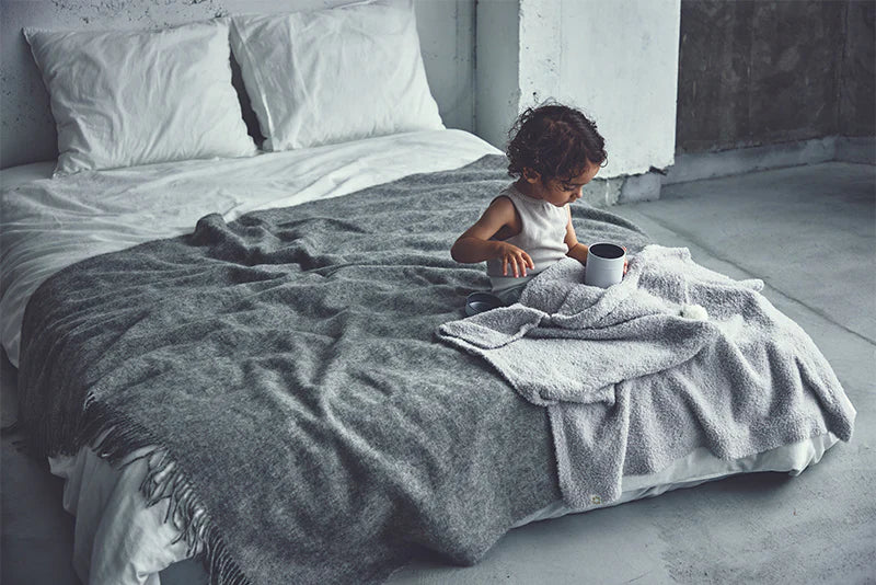 Organic hooded blanket 2 ice grey灰色多用途多功能嬰兒毯