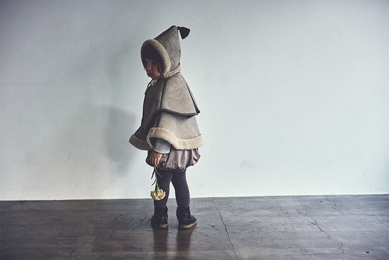 sonnet mouton greige一衣三用！新生兒至學步的羊毛皮斗篷/外套/蓋毯