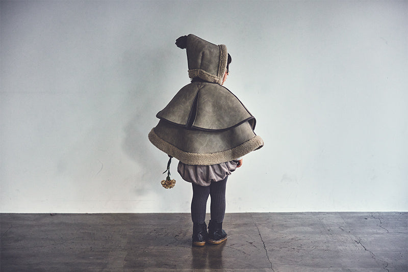 sonnet mouton greige一衣三用！新生兒至學步的羊毛皮斗篷/外套/蓋毯