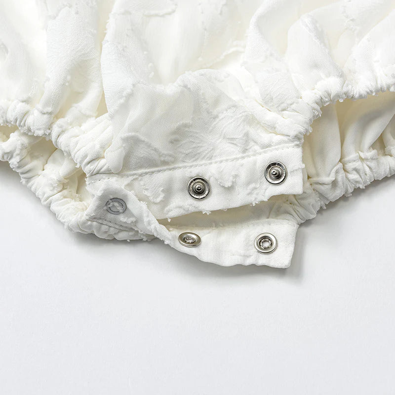 pompadour rompers 4 leaf white白色連體褲包屁衣