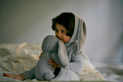 Multifunctional stuffed animal BFF+bunny 多功能毛絨兔子背包娃娃兩色