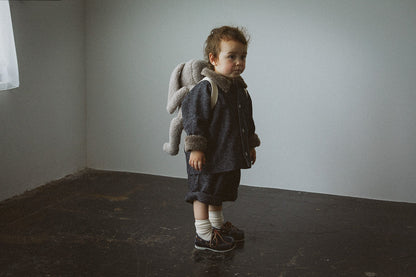 Multifunctional stuffed animal BFF+bunny 多功能毛絨兔子背包娃娃兩色