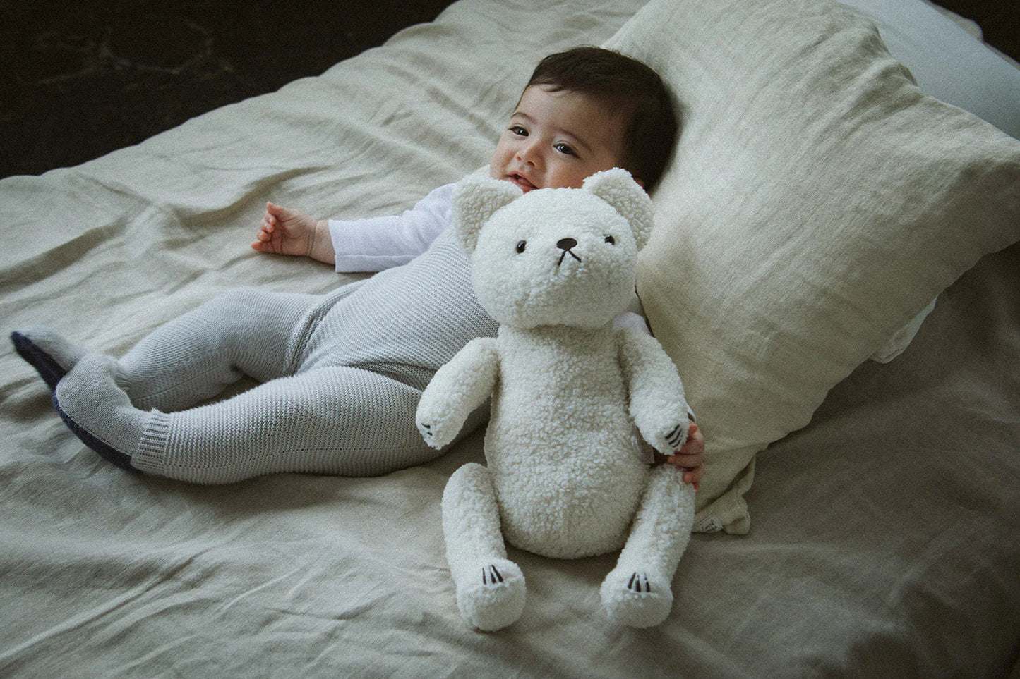 Multifunctional stuffed animal BFF+ 3 bear milk多功能毛絨熊背包娃娃