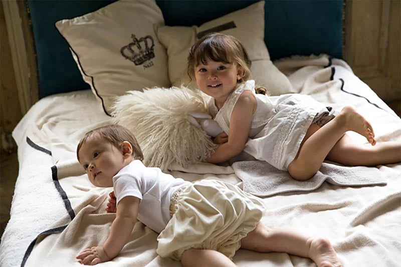 bloomers 7 iris white白色燈籠褲男女寶適用0～3歲