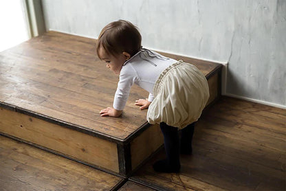 bloomers 7 iris white白色燈籠褲男女寶適用0～3歲