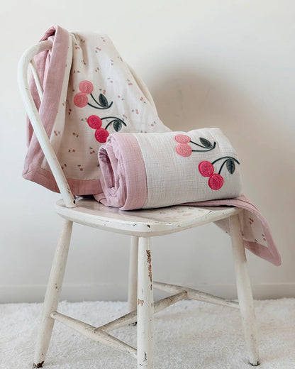 「🇨🇭Elly+lune」 Nova Baby Blanket - Cherry Print 80X90CM
