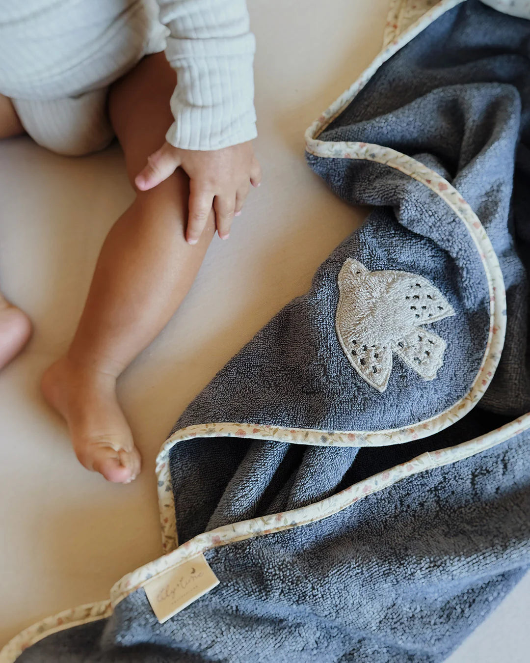 「🇨🇭Elly+lune」Luca Baby Towel Indigo-GOTS